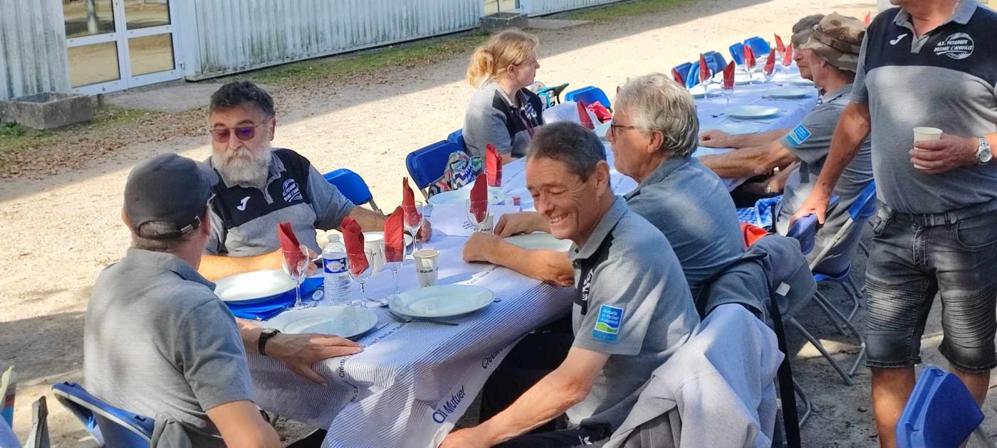 379688904_159446907223717_2385440244879659207_n