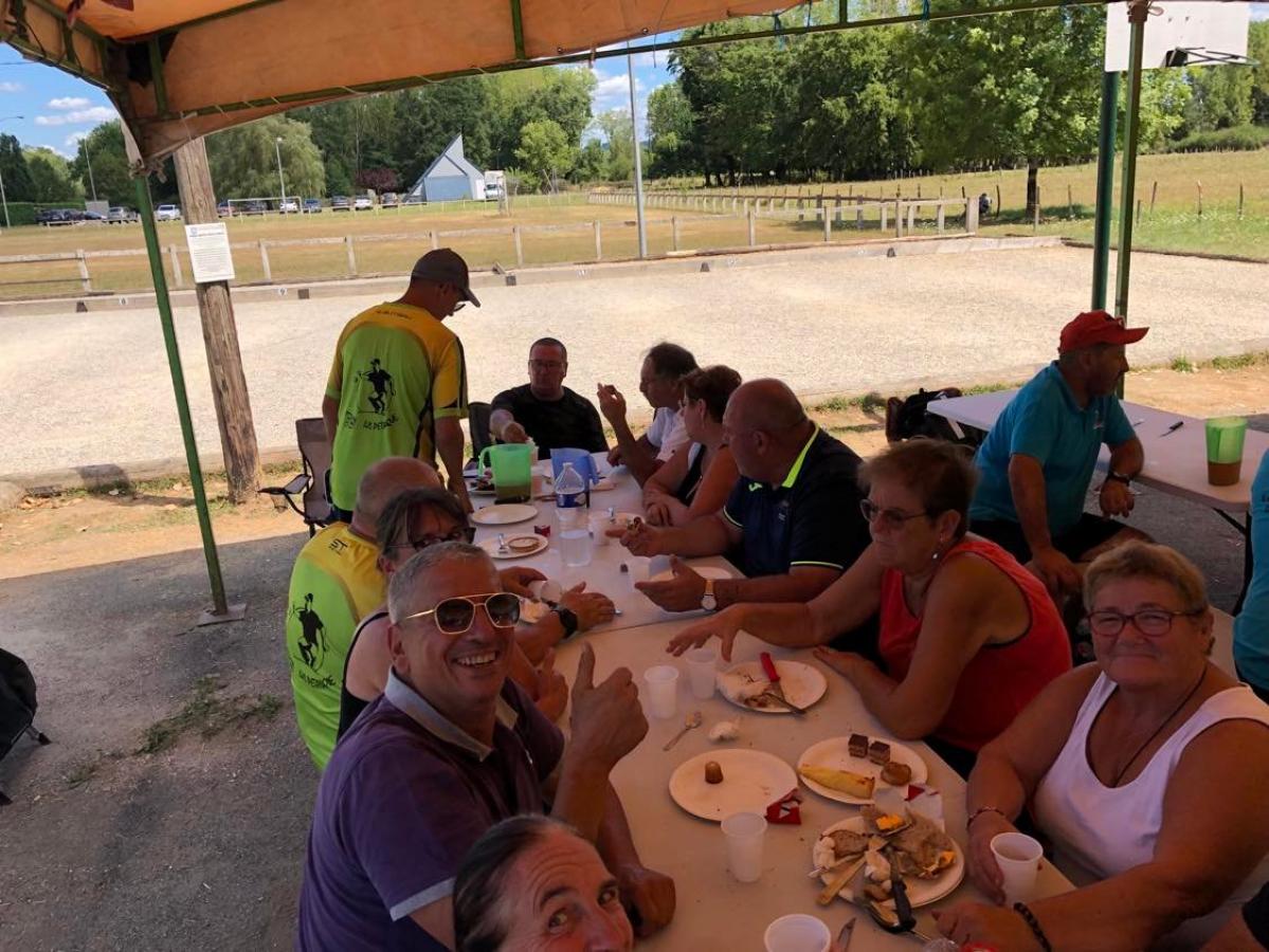 292583579_1253085232103459_77654846459923670_n