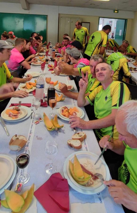 363899520_2439427799549600_2837940546435658380_n